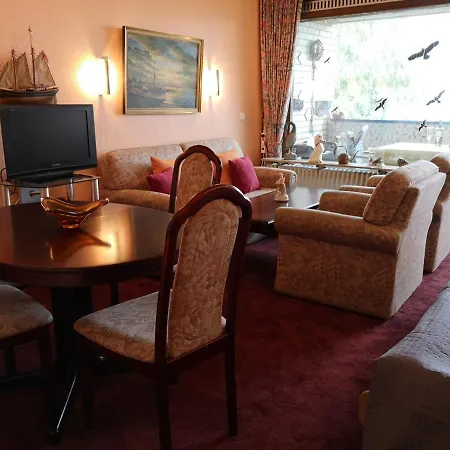 Direkt Am Steinhuder Apartment